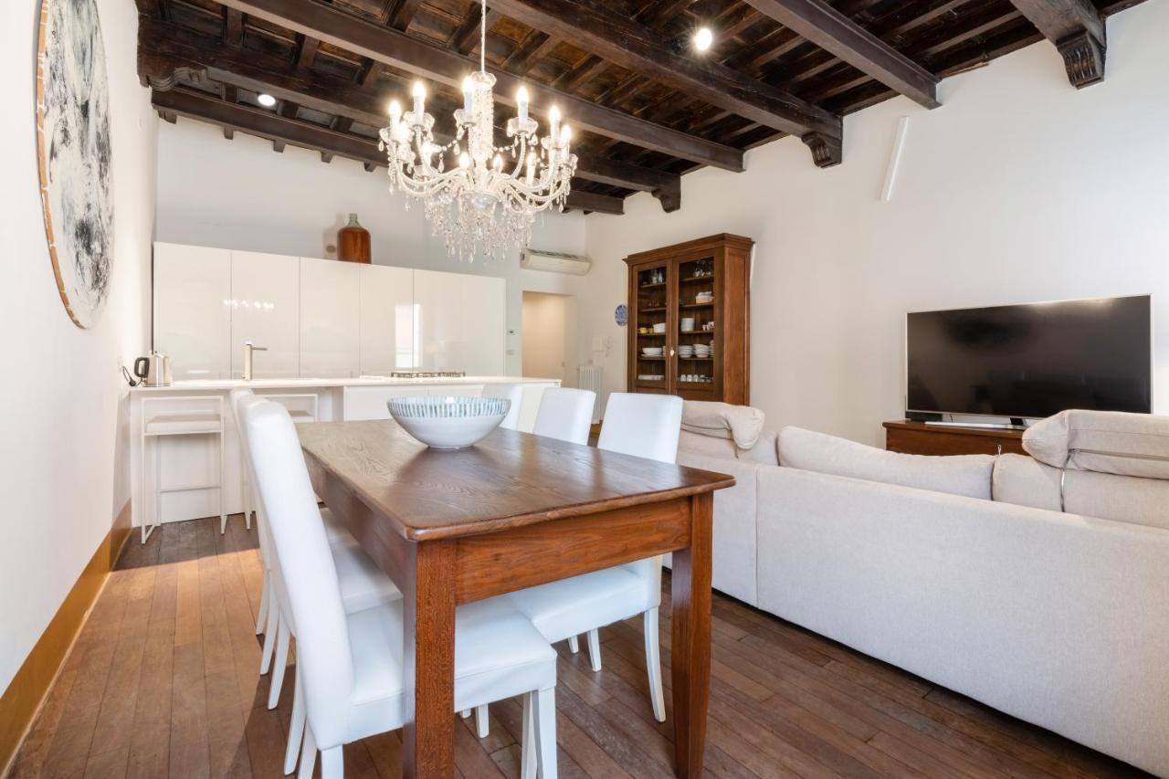 רימיני Exclusive Elegant Apartment In Pieno Centro! X4 מראה חיצוני תמונה